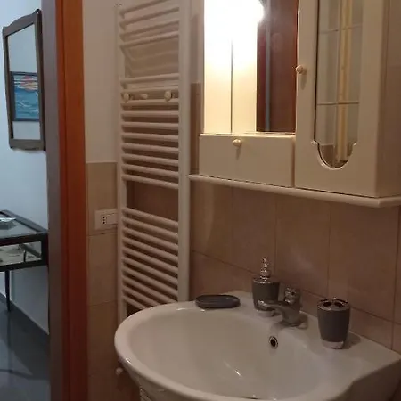 Apartment Casa Vacanze Le Due Sorelle *