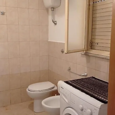 Casa Vacanze Le Due Sorelle Apartment *